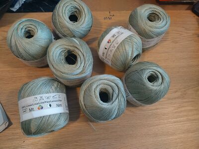 Linane hall õmbluslõng, 8 100g rulli