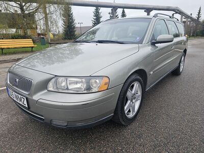 Volvo V70 2.4 D5 manuaal, JÄRELMAKS
