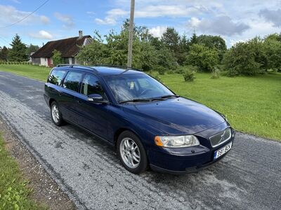 Volvo v70 2.4d 120kw