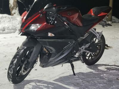 2017 Yamaha YZF-125R