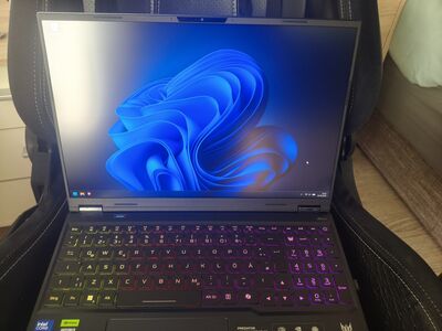 Acer Predator 16" AI | RTX 5070 | Ultra 9 275HX
