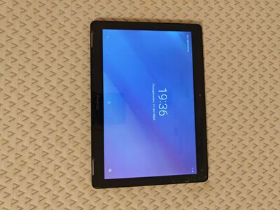 Prestigio WiZE 3771