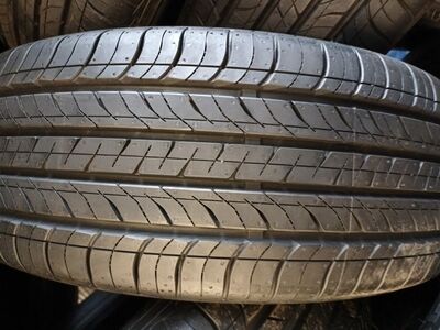 215/60R17 MAXXIS BRAVO HPM5 96H