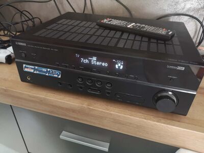 Yamaha RX-V667
