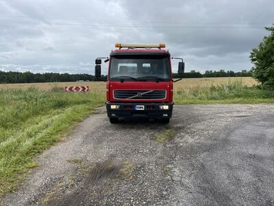 VOLVO FL6