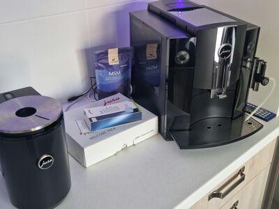 Täisautomaatne Jura Impressa 9 seeria kohvimasin