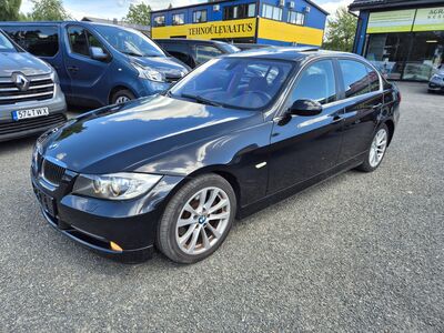 BMW 330i 3.0 R6 i 190kW