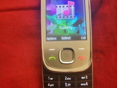 Nokia 7230