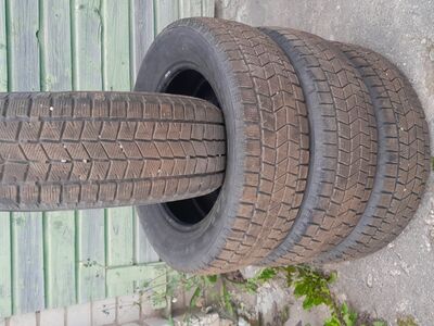 Talverehvid 17"215/65