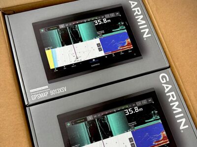 UUS Garmin GPSMAP 9013xsv Panoptix LVS34+GLS10