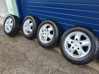 Valuveljed 16'' talverehvidega 215/65 C R16