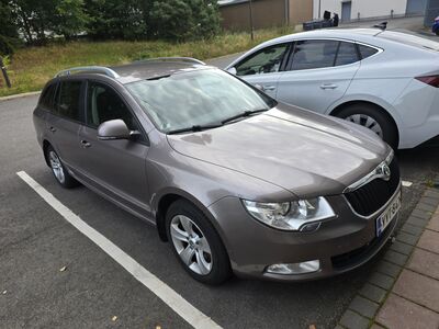 Skoda  Superb