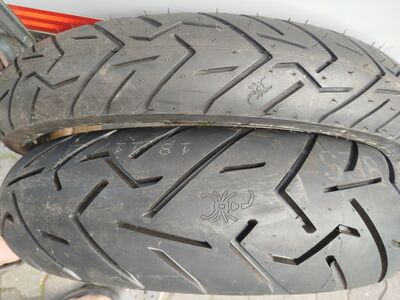 Mootorratta rehvid Pirelli
