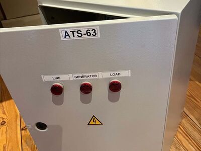 ATS generaatori ümberlüliti kilp