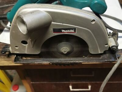 Makita ketassaag 5604R