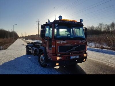 Volvo FL6 trosslift