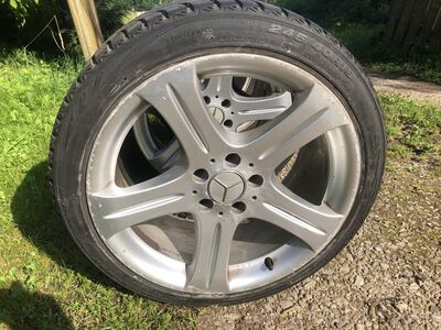 MB valuveljed 245/40R18