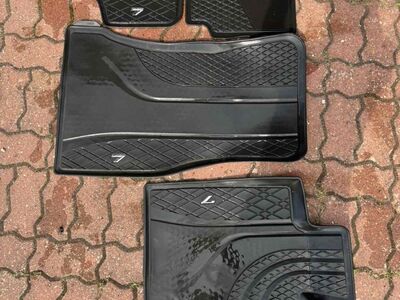 BMW  G seeria 730 2017 original carpets