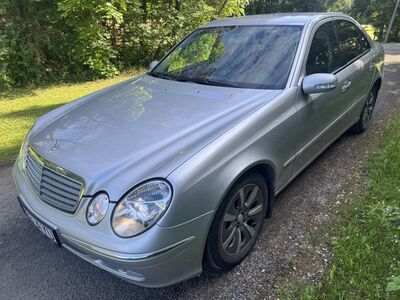 MERCEDES-BENZ E270 130kw