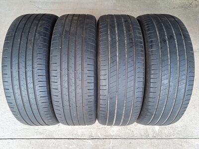 Jooks suverehve 235/60 R18