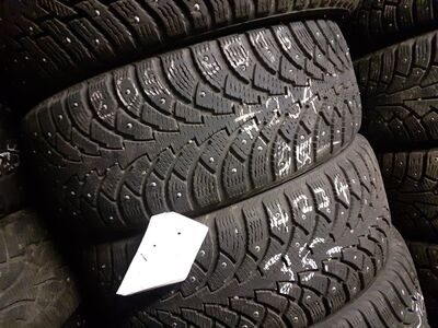 205/50/R15 Nokian naastrehvid 2tk
