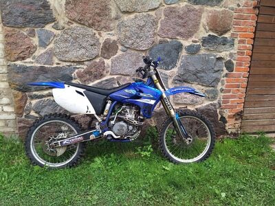 Yamaha yz450f krossikas