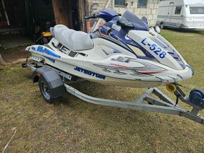 Jet-Motor Yamaha VX1100 2006, 4-taktiline mootor