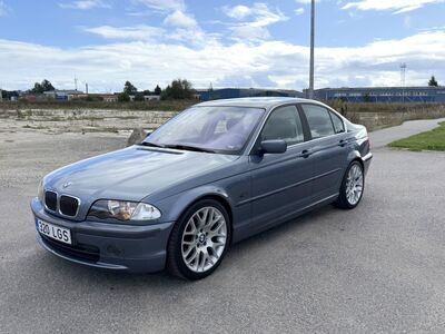 BMW E46 320i R6