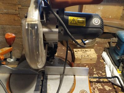 Toolson Pro KS 1200 ristlõikesaag