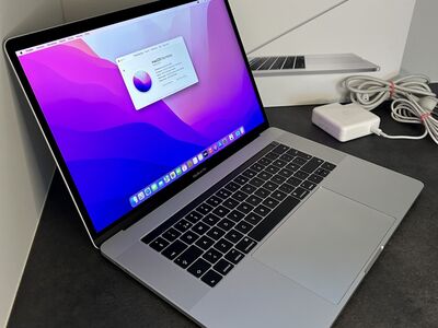 MacBook Pro 15 Retina (2016) Touchpad 250GB