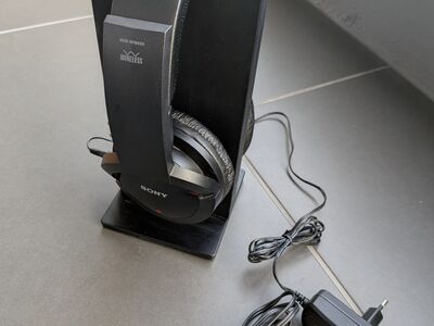Müüa Sony MDR‑RF865R juhtmevabad kõrvaklapid