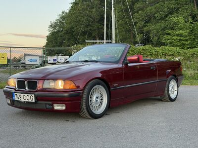 BMW 318 1.8i 85kW KABRIOLETT