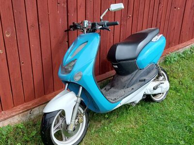 Yamaha Neos/Mbk Ovetto 70cc roller
