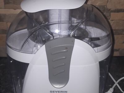 Mahlapress Severin White ES3562