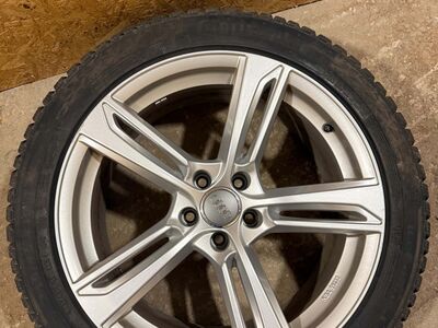 Audi orig veljed koos naelrehvidega