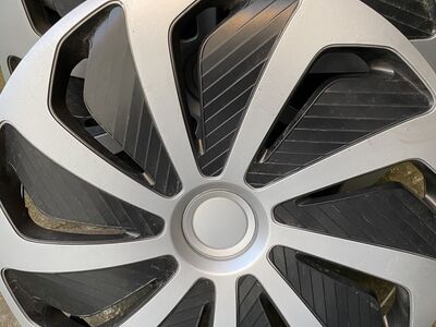 16" universaalsed rattakilbid