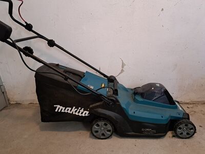 Akuga muruniiduk Makita LM004GM103, 43 cm