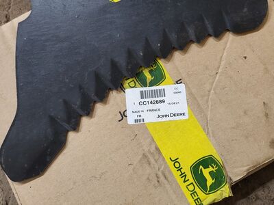 John Deere pressi noad