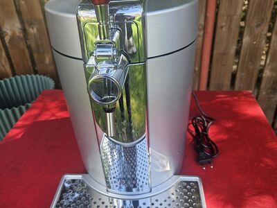 Jahutav õllejaotur Krups VB700E00