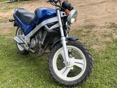 Honda ntv650