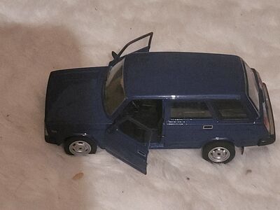 Lada 2104 1/43 Autotime Collection