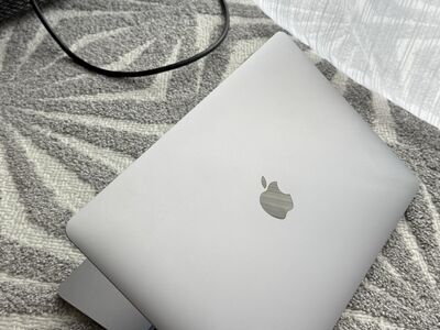 Macbook Air M1 2020