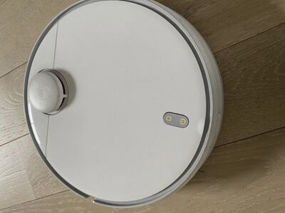 Robot tolmuimeja+pesu
