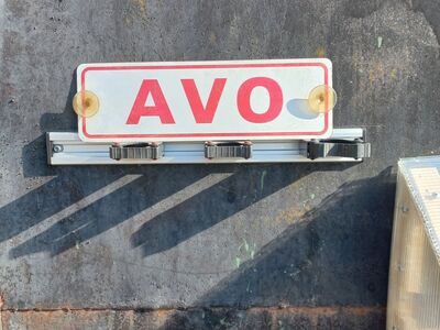 Nimesilt Avo