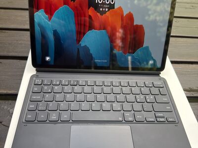 Samsung Galaxy Tab S7 11” 128 GB Wi-Fi +klaviatuur