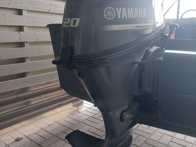 Yamaha 20