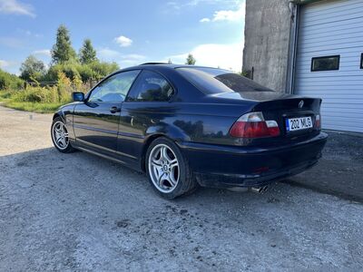 BMW 323 coupe
