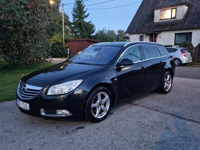 Opel Insignia 2.0d 96kW, 6-k manu_hoitud auto