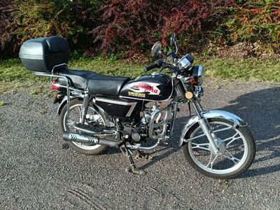MOPEED ALPHA 4T 2,8 KW 2020