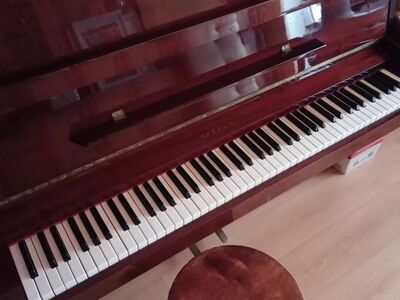 Ära anda pianiino Riga (Haapsalus, 2. korrus)